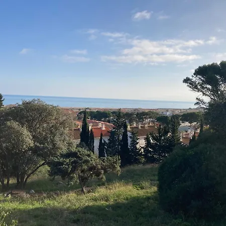 Apartment T3 Climatise Avec Vue Sur Fleury (Aude)